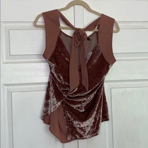 New York & Company 7th Ave sleeveless blouse